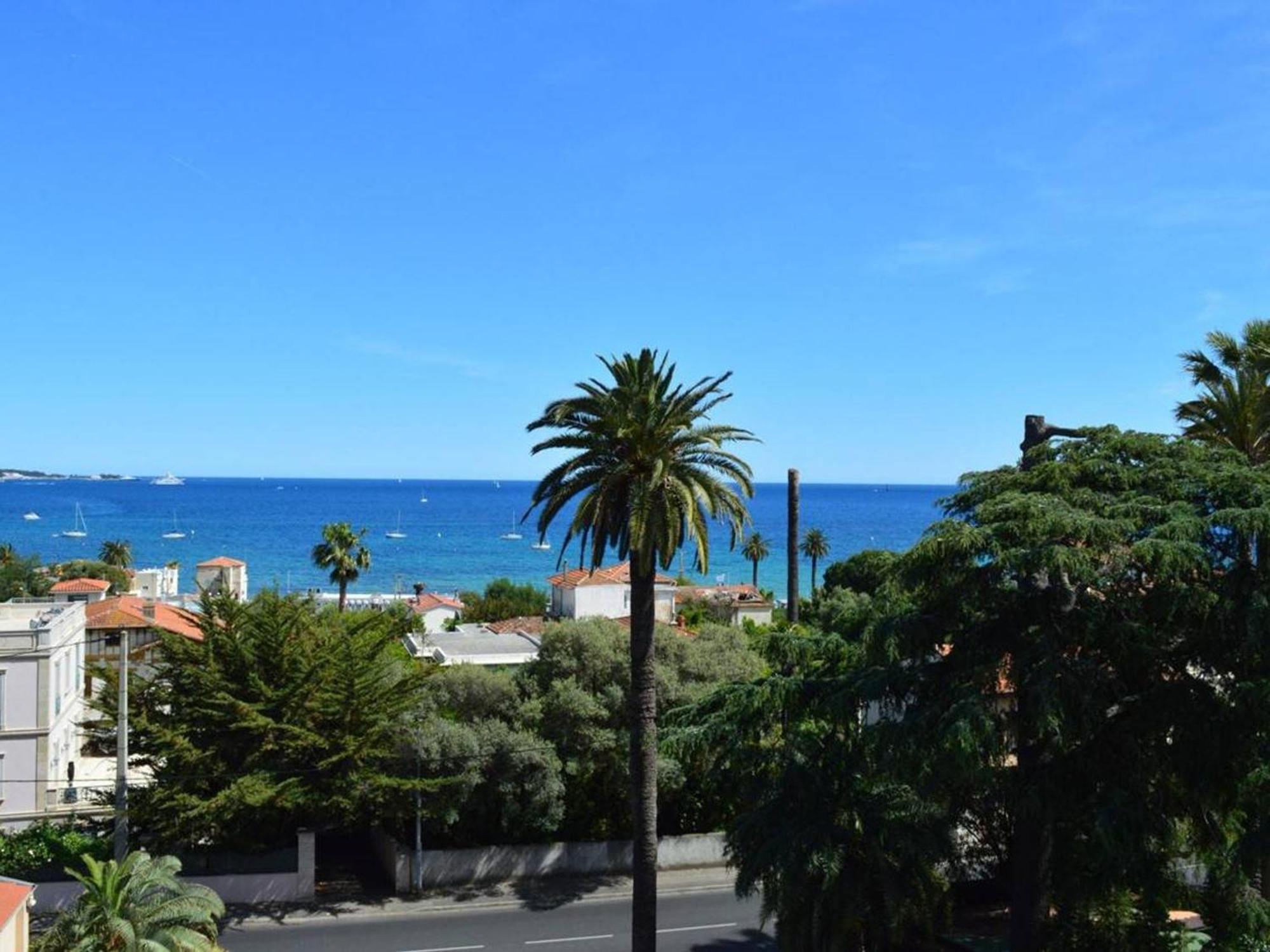Studio Agreable Avec Loggia, Garage Et Plage A Proximite - 2 Couchages, Golfe-Juan - Fr-1-252-62 Exteriér fotografie
