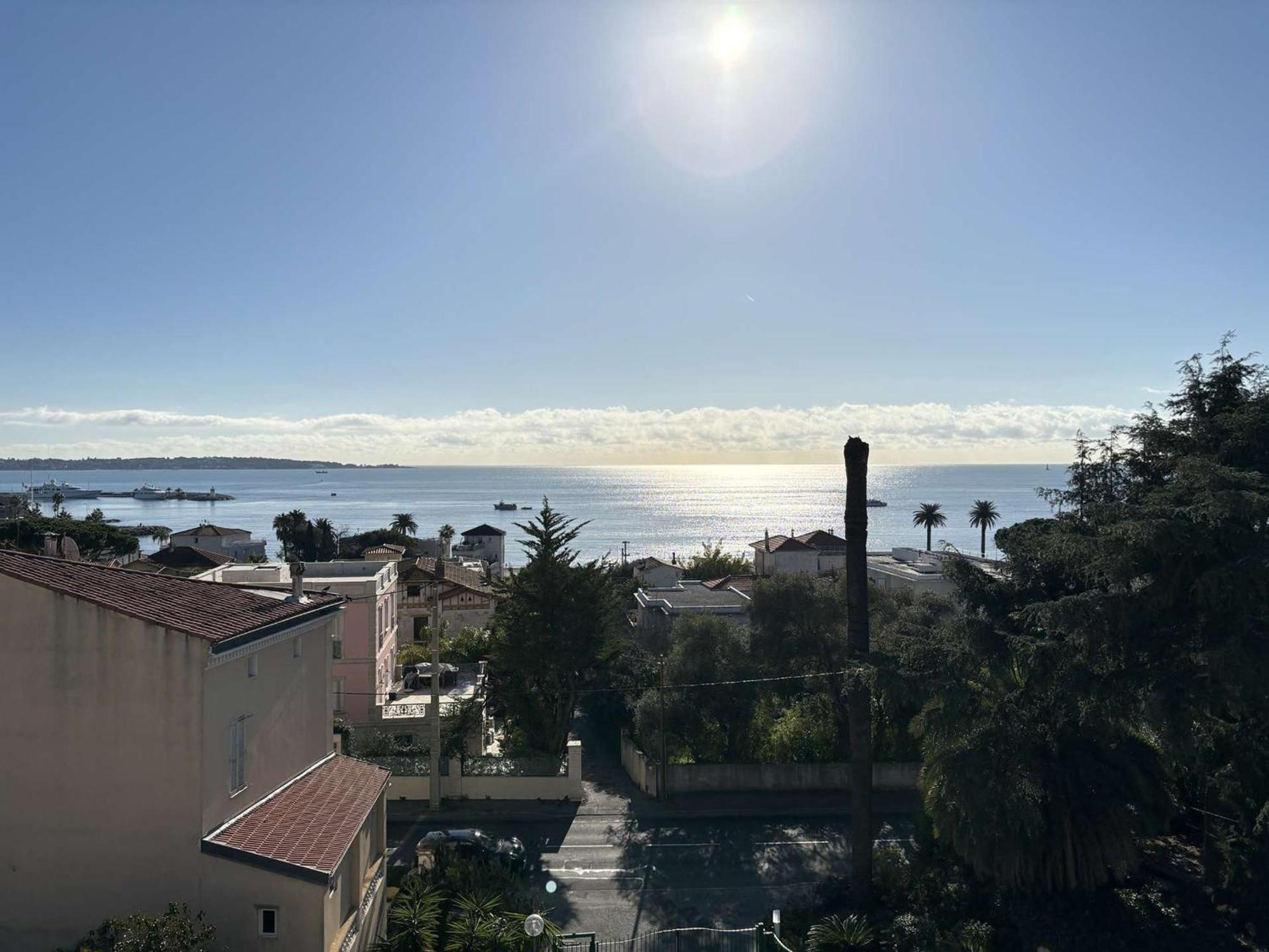 Studio Agreable Avec Loggia, Garage Et Plage A Proximite - 2 Couchages, Golfe-Juan - Fr-1-252-62 Exteriér fotografie